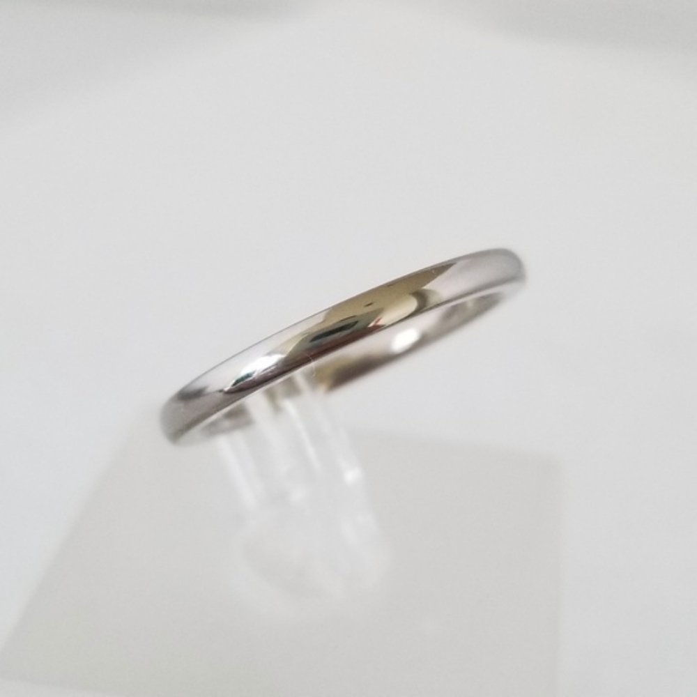 2mm Titanium Band - Picture 2 of 8